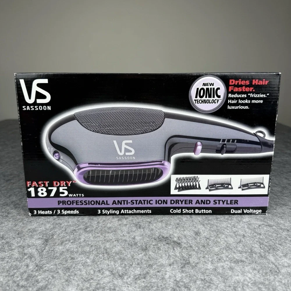 NEW Vidal Sassoon Fast Dry 1875 Ionic Dryer Styler Black Attachments VS783